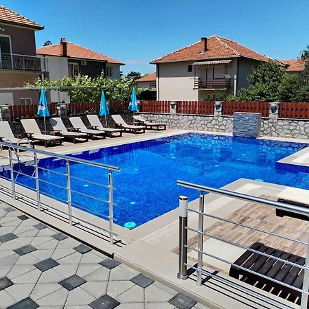 Villa Mimi Peštani Eksteriør billede