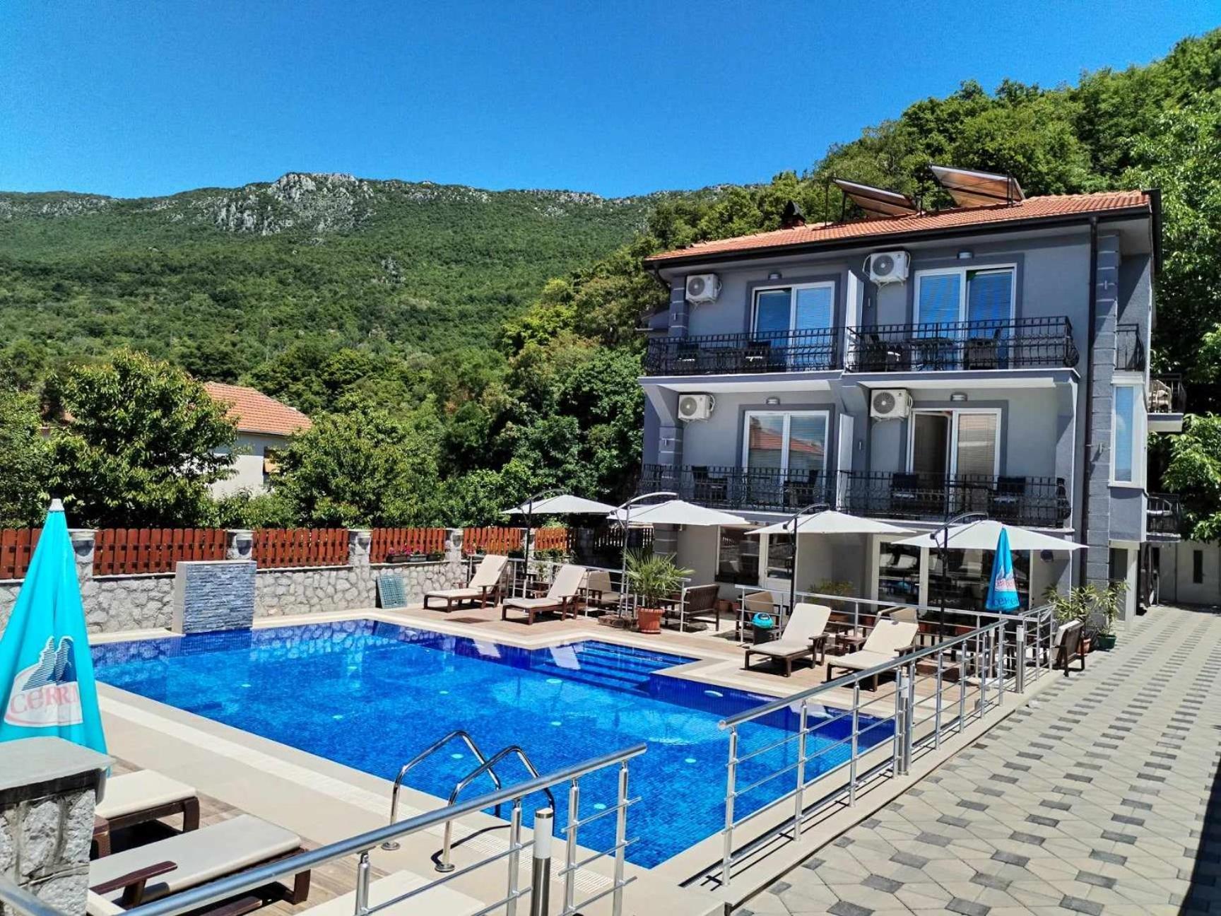 Villa Mimi Peštani Eksteriør billede