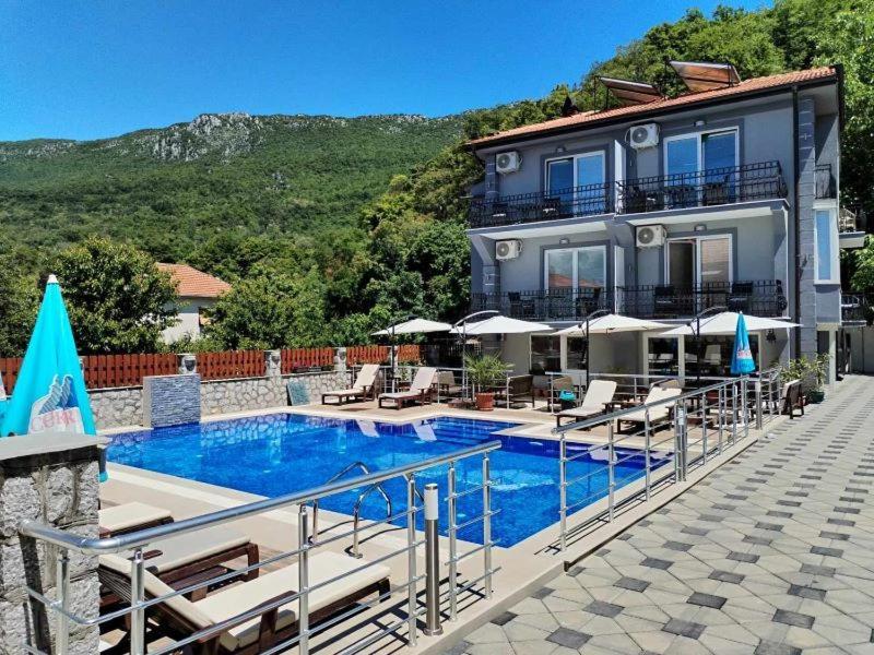 Villa Mimi Peštani Eksteriør billede
